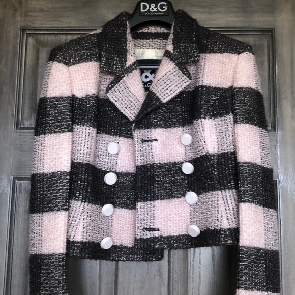 NEW WITH TAGS! DOLCE & GABBANA 2pc KNIT SUIT - Picture 7 of 8